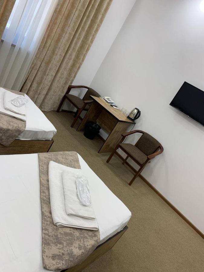 Art Rakat Hotell Tasjkent Exteriör bild