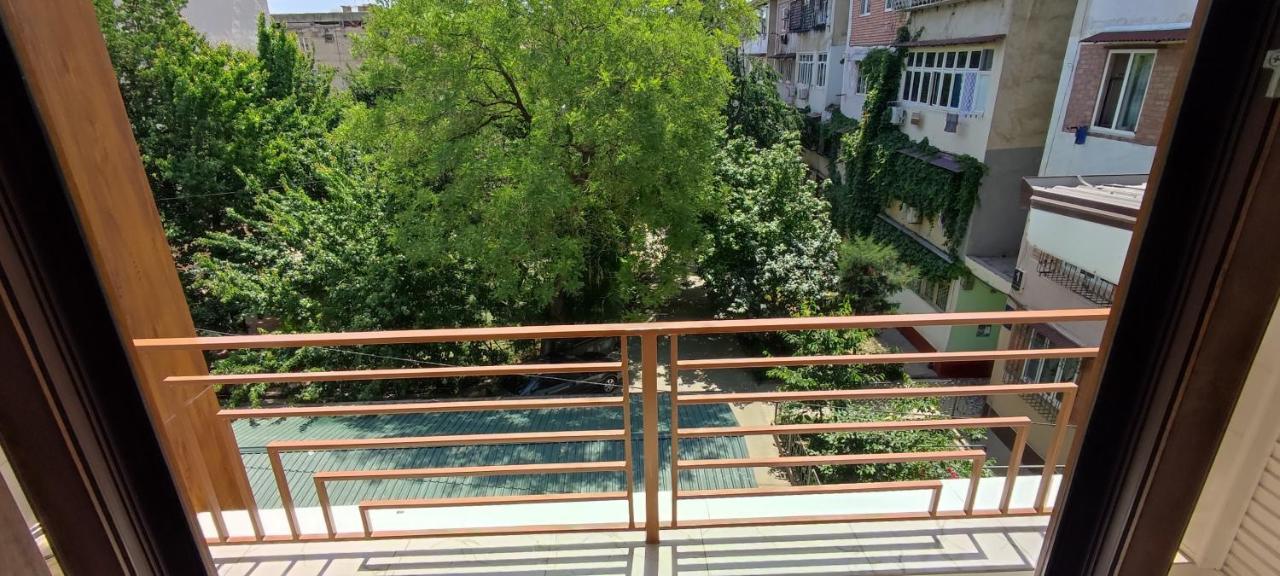 Art Rakat Hotell Tasjkent Exteriör bild