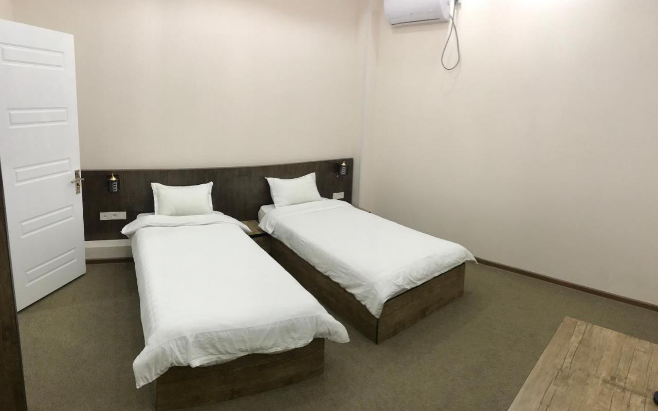 Art Rakat Hotell Tasjkent Exteriör bild